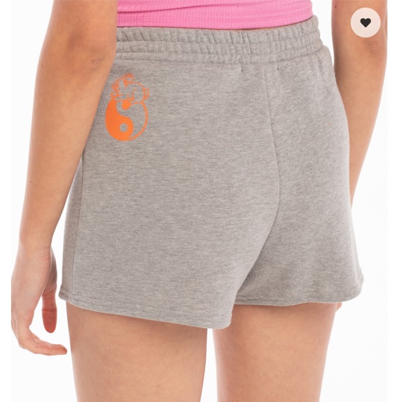 NWT Vans Mascy Women’s Shorts - Picture 3 of 6